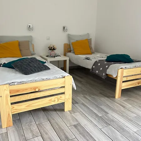 Prazdninovy Dum בית אירוח Frýdek-Místek